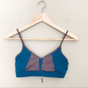 🧘🏼‍♀️ ALO Yoga bra